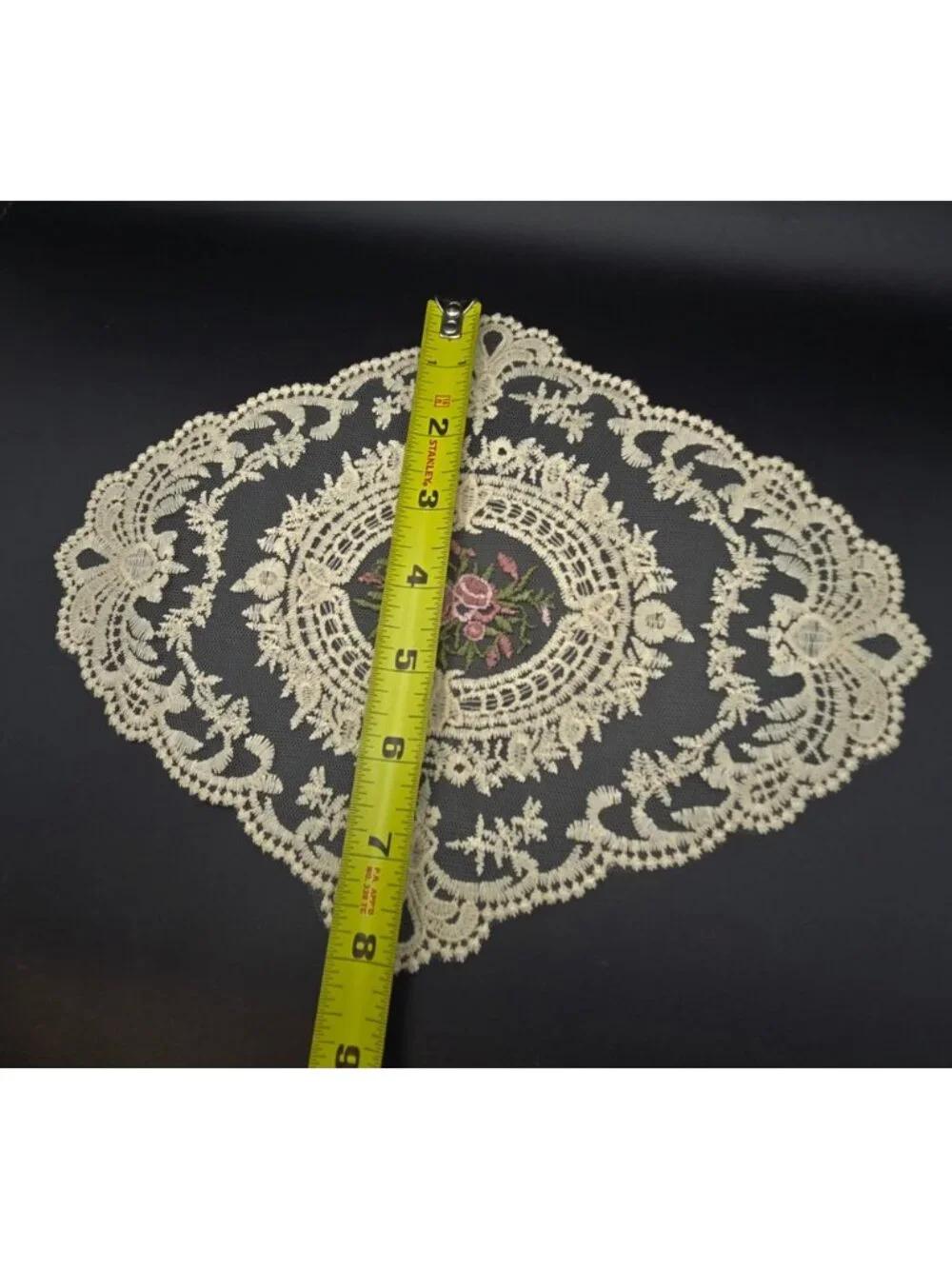 Vintage Embroidered Oval Lace Doily With Floral Centerpiece 10